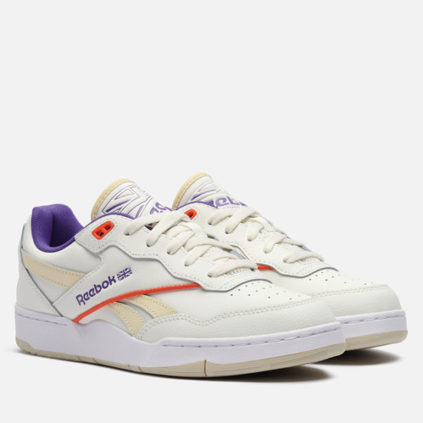 Женские кроссовки Reebok BB 4000 II