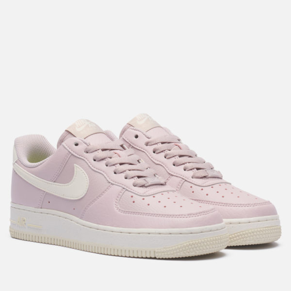 Женские кроссовки Nike Wmns Air Force 1 '07 Next Nature