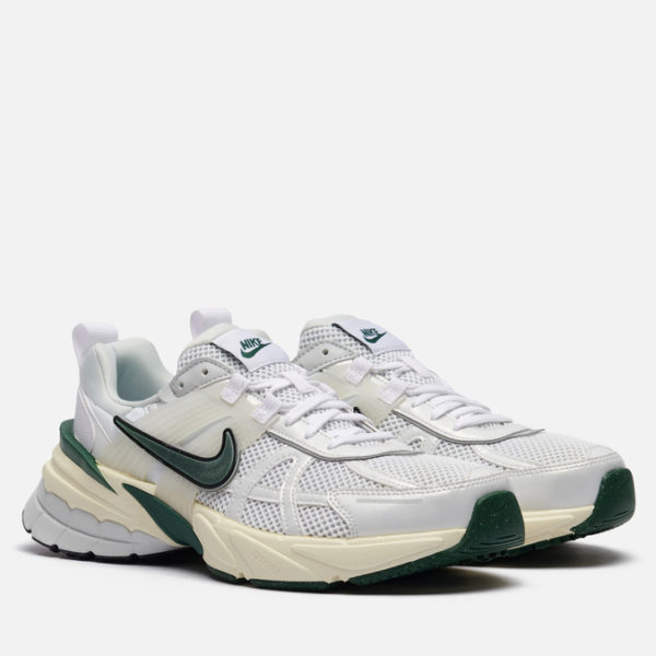 Кроссовки Nike Wmns V2K Run