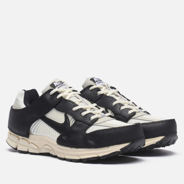 Мужские кроссовки Nike Wmns Zoom Vomero 5 Premium