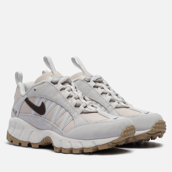 Женские кроссовки Nike Wmns Air Humara SE